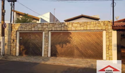 Casa  térrea com 3 quartos sendo 1 suíte à venda, 194 m² por R$ 1.080.000,00- Jardim Morumbi - Jundiaí/SP.