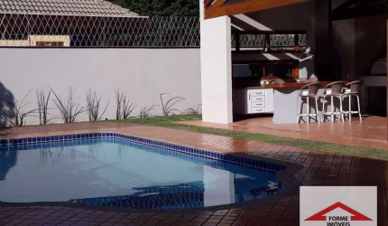 Casa Térrea com 3 quartos à Venda  417 m² por R$  5.000.000  no Condomínio Gran Village Jardim das Samambaias - Jundiaí/SP.
