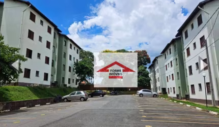 Apartamento com 2 dormitórios à venda, 54 m² por R$ 240.000 - Cond. Parque da Serra no Medeiros - Jundiaí/SP