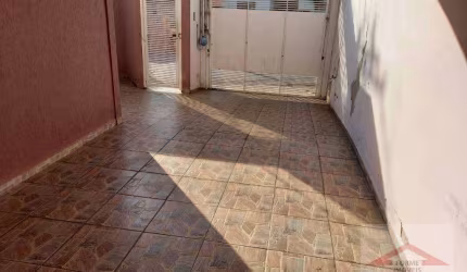 Casa com 3 quartos 147 m² - venda por R$ 620.000 ou aluguel por R$ 3.200,00/mês - Vila São João Batista - Jundiaí/SP