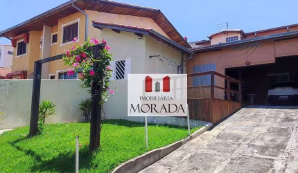 Casa Lote Inteiro no Bq dos Eucaliptos