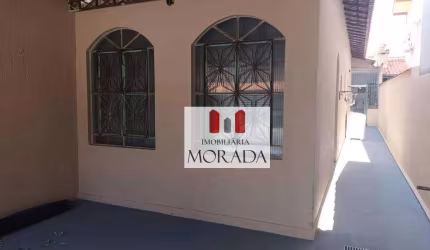Casa com 3 dormitórios à venda, 90 m² por R$ 355.000 - Parque Residencial Flamboyant - São José dos Campos/SP