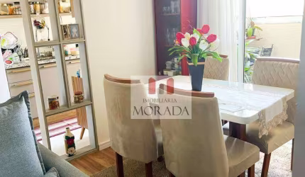 Lindo apartamento em condomínio clube