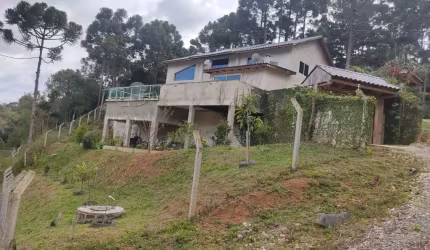 Belíssima Casa de Campo próxima a Represa do Capivari