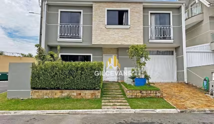Sobrado com 4 dormitórios à venda, 166 m² por R$ 720.000,00 - Roça Grande - Colombo/PR