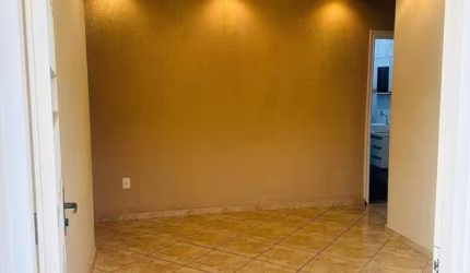 Apartamento térreo à venda no Jd Proença em Campinas-SP.