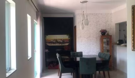 Casa á venda no Parque São Martinho, com 4 dormitórios, 3 vagas de garagem, em Campinas-SP