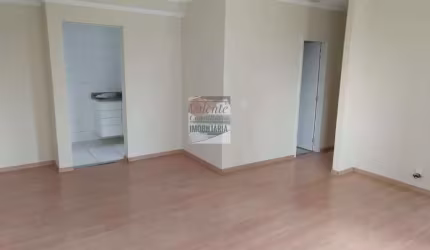 Apartamento á venda, 3 dormitórios, 2 banheiros, condomínio Vista Valey em Valinhos-SP