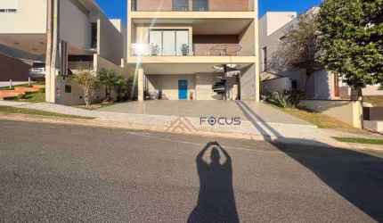 Casa com 4 dormitórios à venda, 395 m² por R$ 2.670.000,00 - Jardim Quintas das Videiras - Jundiaí/SP