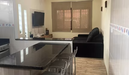 PRÓXIMO A SORVETERIA JD. SABIÁ CASA TÉRREA