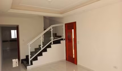 Sobrado com 2 dormitórios à venda, 93 m² por R$ 400.000,00 - Jardim Rio Negro - Itaquaquecetuba/SP