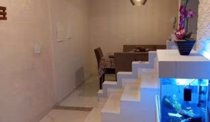 Sobrado com 3 dormitórios à venda, 120 m² por R$ 650.000,00 - Jardim Célia - Guarulhos/SP