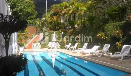 Casa com 4 quartos à venda na Rua Cosme Velho, Cosme Velho, Rio de Janeiro, 780 m2 por R$ 4.880.000