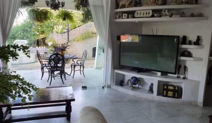 Casa com 4 quartos à venda na Rua Frei Leopoldo, Paquetá, Rio de Janeiro, 400 m2 por R$ 2.980.000