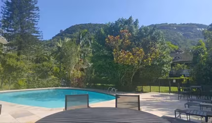 Casa em condomínio fechado com 4 quartos à venda na Estrada da Gávea Pequena, Alto da Boa Vista, Rio de Janeiro, 235 m2 por R$ 1.180.000
