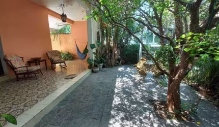 Casa com 5 quartos à venda na Rua Araucaria, Jardim Botânico, Rio de Janeiro, 339 m2 por R$ 3.500.000