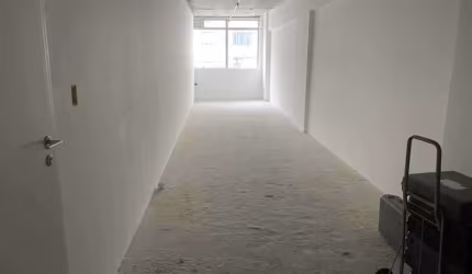Sala comercial para alugar na Rua Marquês de Abrantes, Flamengo, Rio de Janeiro, 42 m2 por R$ 3.500