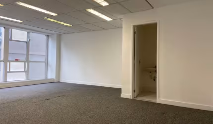 Sala comercial com 1 sala à venda na Rua Voluntários da Pátria, Botafogo, Rio de Janeiro, 50 m2 por R$ 600.000
