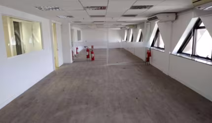 Sala comercial com 4 salas para alugar na Avenida Ataulfo de Paiva, Leblon, Rio de Janeiro, 365 m2 por R$ 94.800