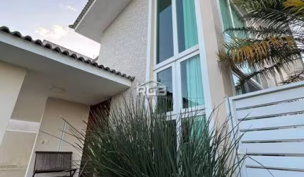 Maravilhosa Casa 4 suítes Piscina Privativa Energia Solar em Alphaville 2 R$ 3.250.000,00