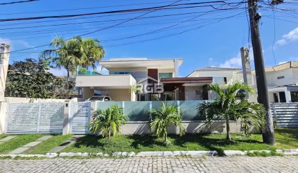 Maravilhosa Casa 4 suítes em Vilas do Atlântico R$ 2.200.000,00