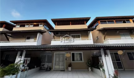 Casa Triplex 4/4 (2 suítes) em Stella Maris R$ 725.000,00