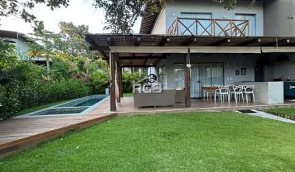 Casa 3 suítes Porteira Fechada no Alto da Enseada em Praia do Forte R$ 1.800.000,00
