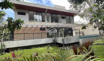 Linda Casa 4/4 (3 suítes) no Reserva Sapiranga em Praia do Forte R$ 1.990.000,00