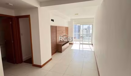 Apartamento 2/4 com suíte Andar Alto na Barra R$ 695.000,00
