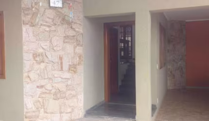 Casa com 3 dormitórios à venda, 205 m² por R$ 870.000,00 - Jardim Santa Marina - Valinhos/SP