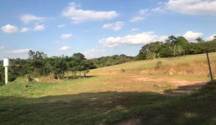 Terreno à venda, 4156 m² por R$ 920.000,00 - Condomínio Village Haras São Luiz - Salto/SP