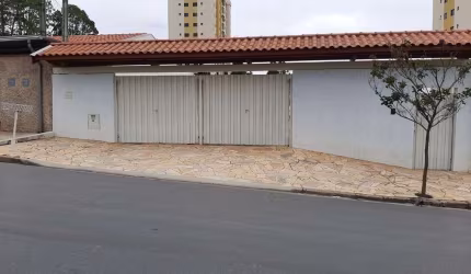 Casa com 4 dormitórios à venda, 124 m² por R$ 750.000 - Jardim Santana - Valinhos/SP