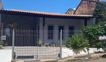 Casa com 2 dormitórios à venda, 126 m² por R$ 750.000 - Vila Norma - Valinhos/SP