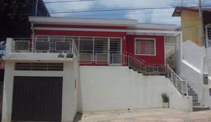 Casa com 3 dormitórios à venda, 250 m² por R$ 650.000,00 - Vila Santana - Valinhos/SP