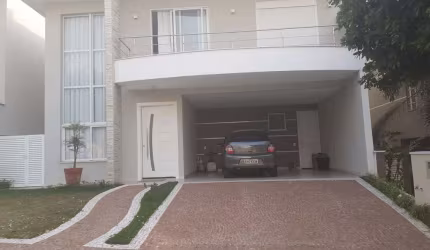 Casa de Condomínio de Alto Padrão no Swiss Park, Campinas-SP: 3 quartos, 3 suítes, 3 salas, 5 banheiros, 4 vagas, 248m². Aproveite!