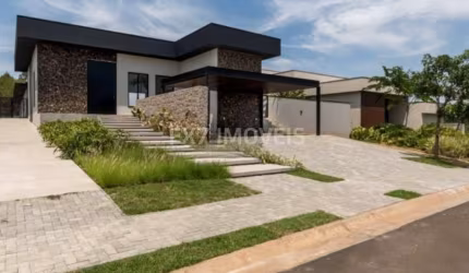 Casa terrea no Entreverdes