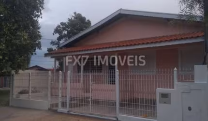 Imperdível oportunidade: Casa à venda em Campinas-SP, Vila Campos Sales, 3 quartos, 2 salas, 2 banheiros, 120m²!