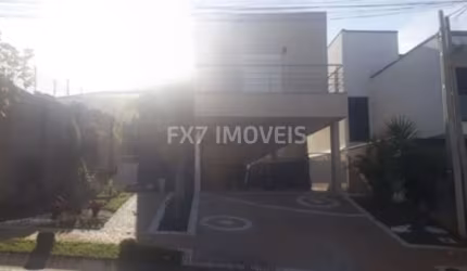Imponente casa de condomínio no Swiss Park, Campinas-SP: 4 quartos, 4 suítes, 3 salas, 4 banheiros, 4 vagas, 264m².