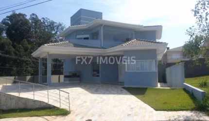 Sobrado com 320m2 à venda no Swiss Park - Campinas