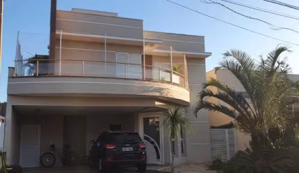 Casa de Condomínio com 3 Quartos e 5 banheiros à Venda, 305m² por R$ 2.250,000