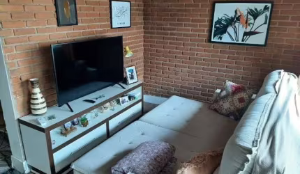 Casa com 2 quartos à venda na Rua Edmundo Plácido Chiavegatto, Jardim dos Oliveiras, Campinas, 173 m2 por R$ 580.000