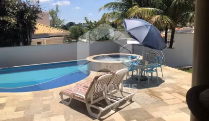 Casa a venda no Loteamento Alphaville Campinas com 4 suites