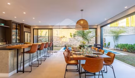 Casa com 5 suítes no Swiss Park que aceita 70% em permuta