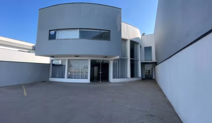 Prédio comercial para locação no Swiss Park Campinas