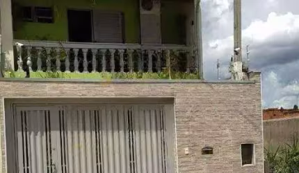 Sobrado com 120m2 à venda no Parque Jambeiro em Campinas