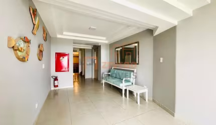 Apartamento frente mar em Caioba com 4 quartos