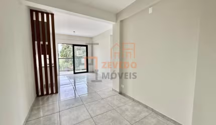 Apartamento Com Suíte e Sacada com Churrasqueira