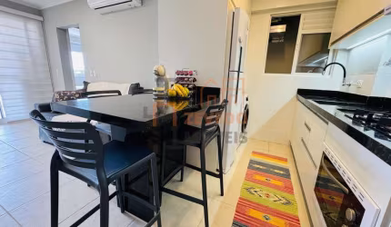 Apartamento frente mar mobiliado