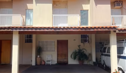 Casa condomínio fechado Parque São Sebastião