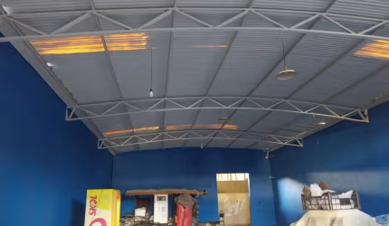 Salão comercial AV Costa e Silva
